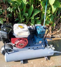 Emglo Honda Gx160 air compressor