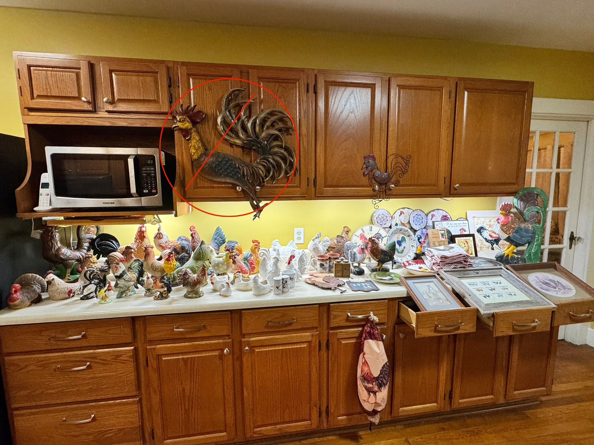 HUGE Chicken Rooster Decor Collection - Vintage, Farmhouse, Country Kitchen