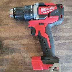Milwaukee M18 Brushless 1/2 Drill Driver 