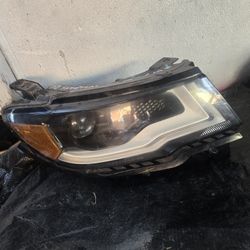 2017 20221 Jeep Compass Passenger Oem Hid Headlight 