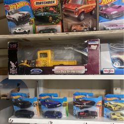 1934 Ford Pickup Pro street - diecast 1:18 scale in exc. condition, retired