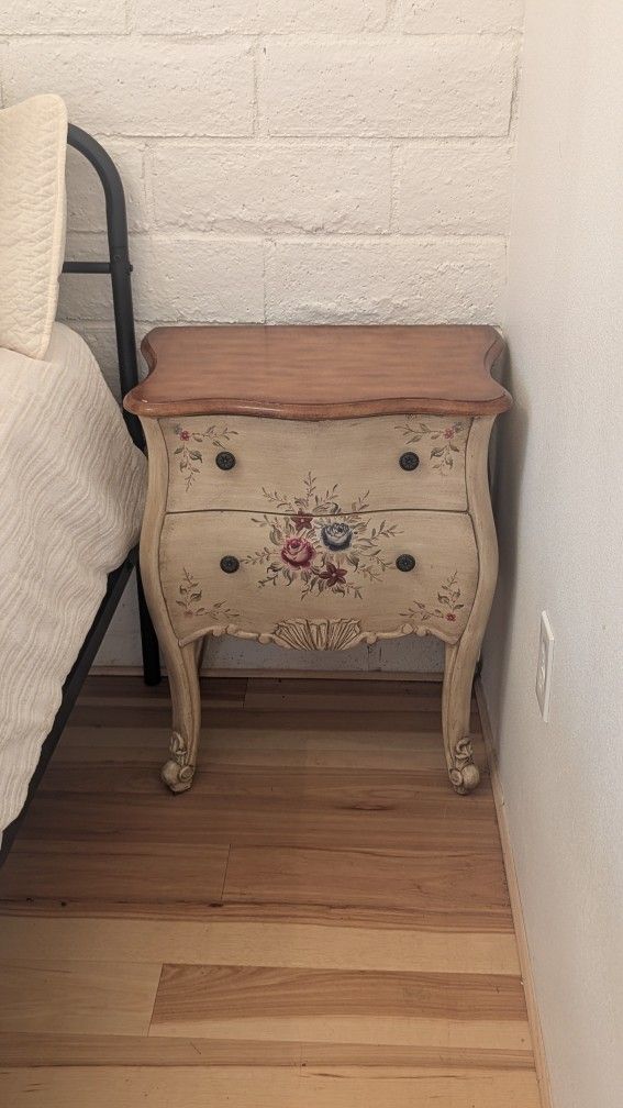 Vintage French Provincial Nightstands  Set of 2 
