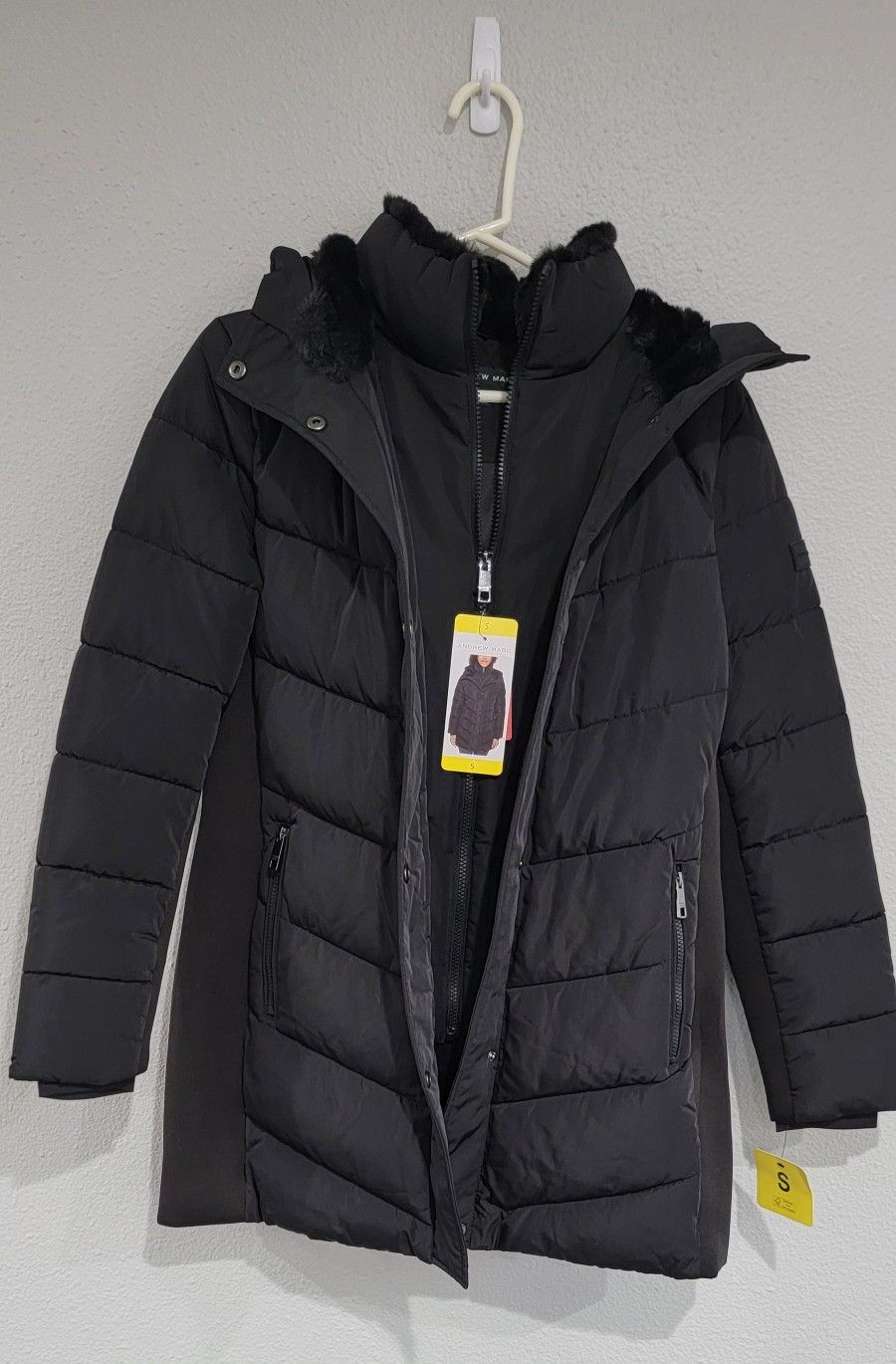 Womens Andrew Marc Winter Jacket  Size Small