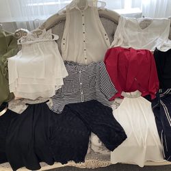 Women's clothing. Size: S (12 items).