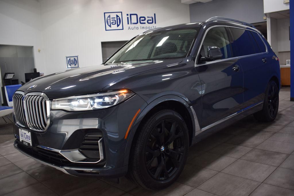2020 BMW X7