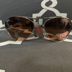 Ray-Ban Sunglasses, RB3386