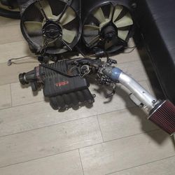 TRD Supercharger v6 radiator and fan and Toyota carburetor and aftermarket blower