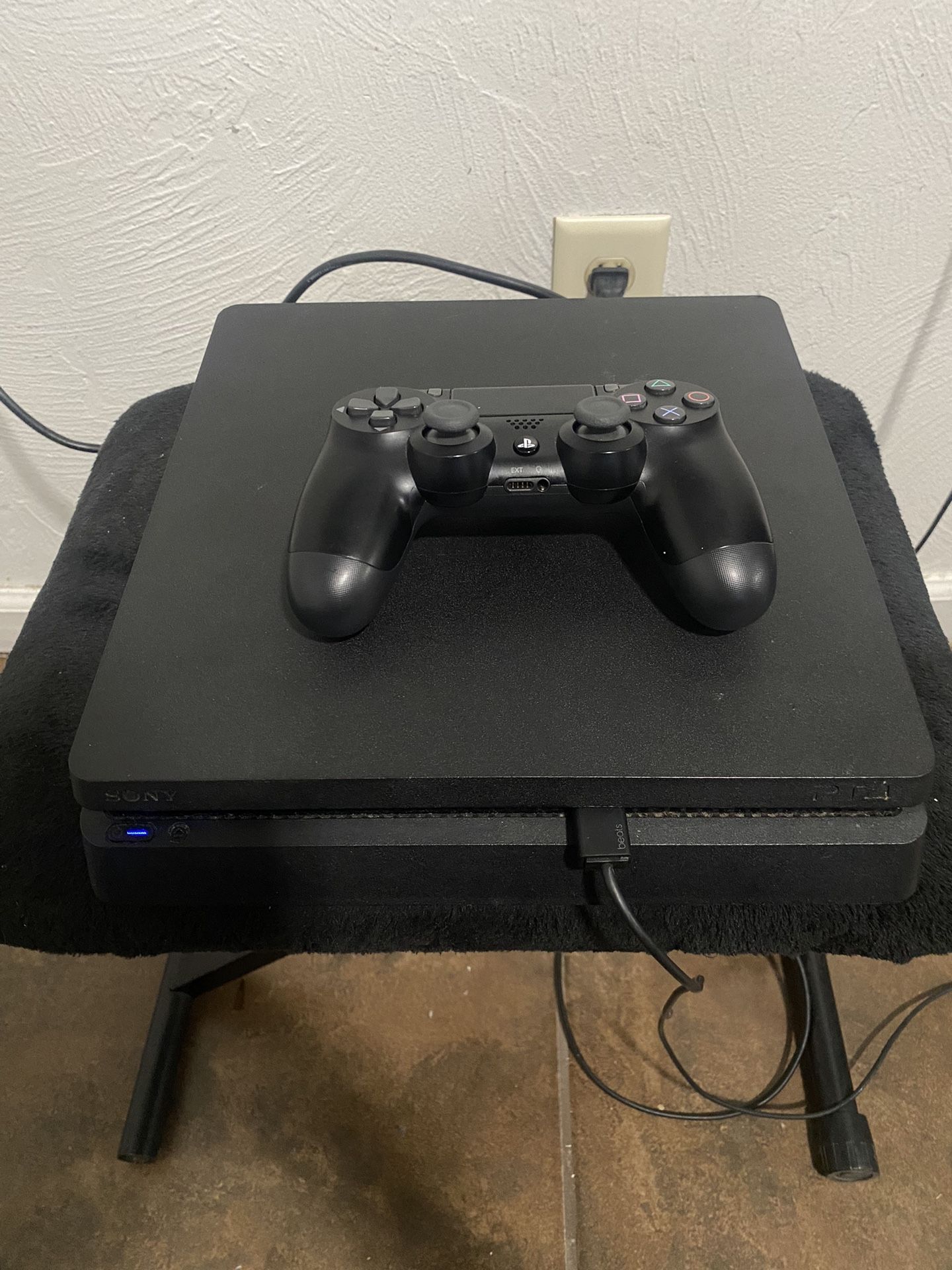 PS4 Slim