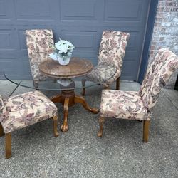 Dinning Table /4 Chairs