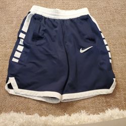 Boys Nike Short Medium Size