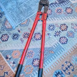 30” Bolt Cutter