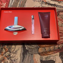 Calvin Klein Euphoria Perfume 