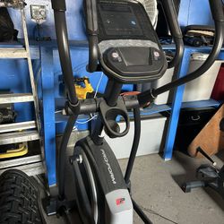 Pro Form Carbon EL Elliptical Machine $300 OBO