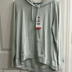 Weatherproof Women’s Shirt With Hood( New) 