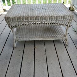 Handwoven Wicker/Rattan Coffee Table