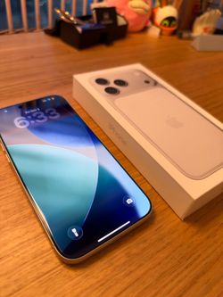 Apple iPhone 17 Pro Max 1 TB with Original Box