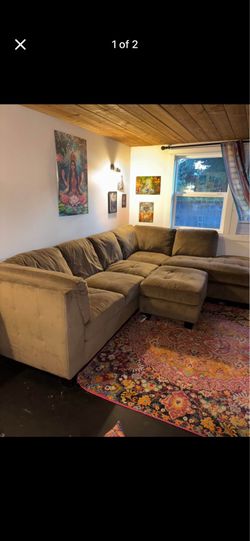 Sectional couch