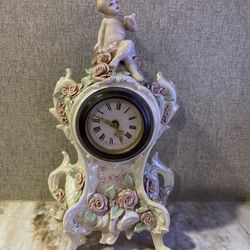 Antique Cherub And Rose Wind Up Mantel Clock