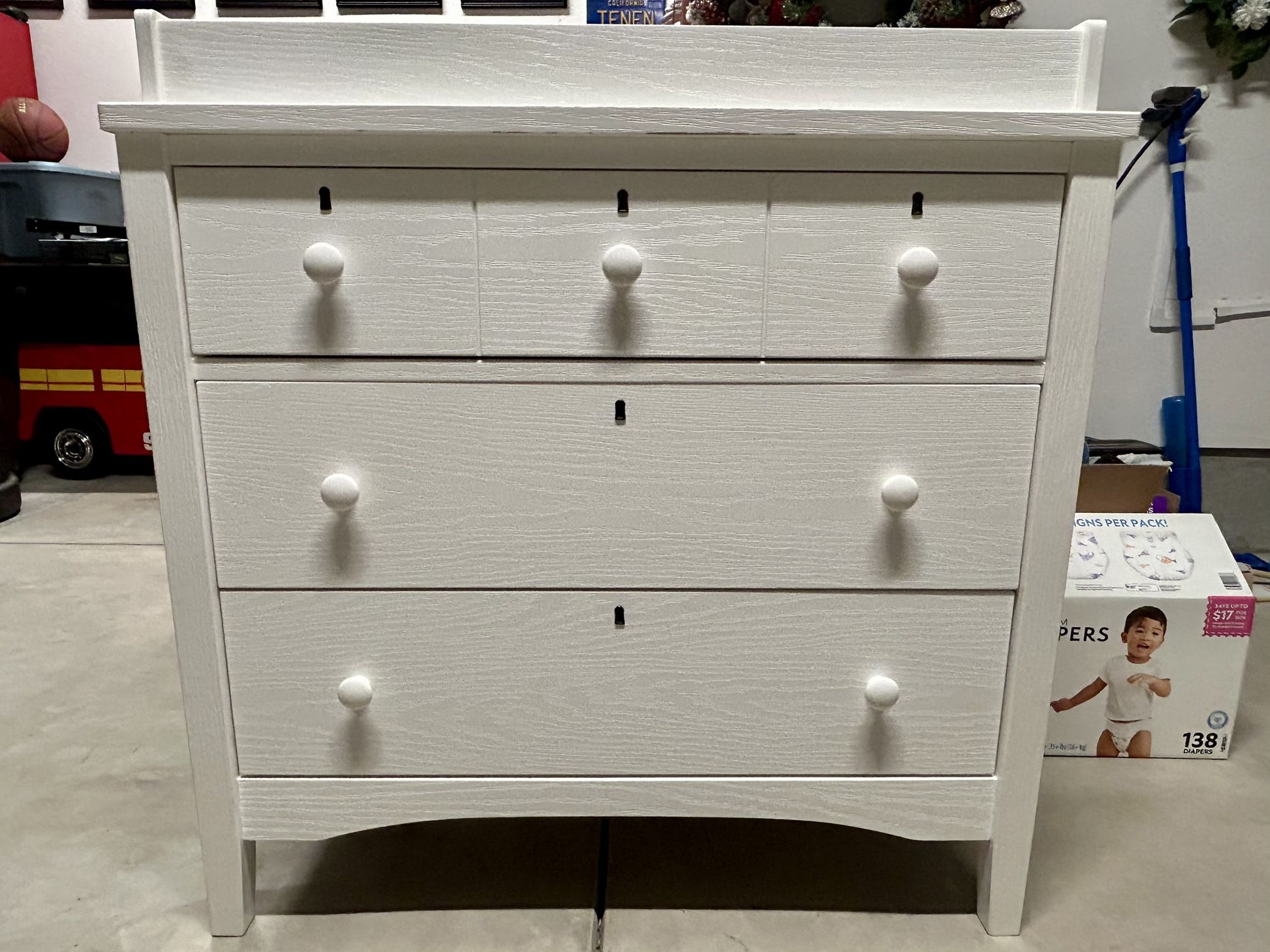 Baby Dresser with Changing Table