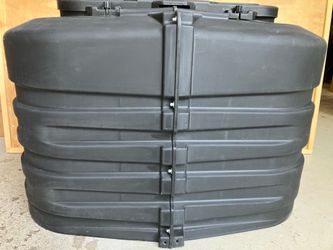 Dual 20 gal propane tanks w/gauges, trailer mount and cover