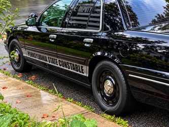 2004 Ford Crown Victoria
