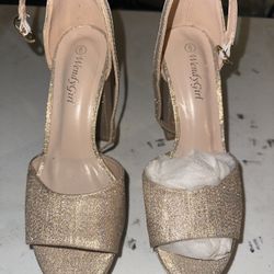 Wendy Girl 4 Inch Heels NWT