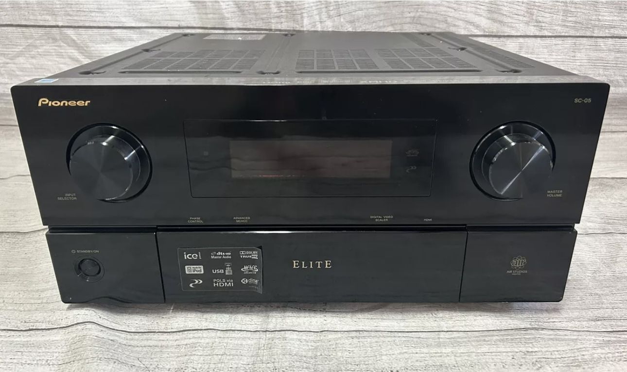 Pioneer Elite SC05 receiver