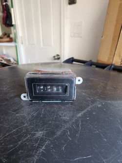 Oldsmobile Analog Clock