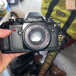 Nikon N2000