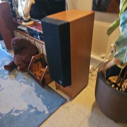 Kef 104/2