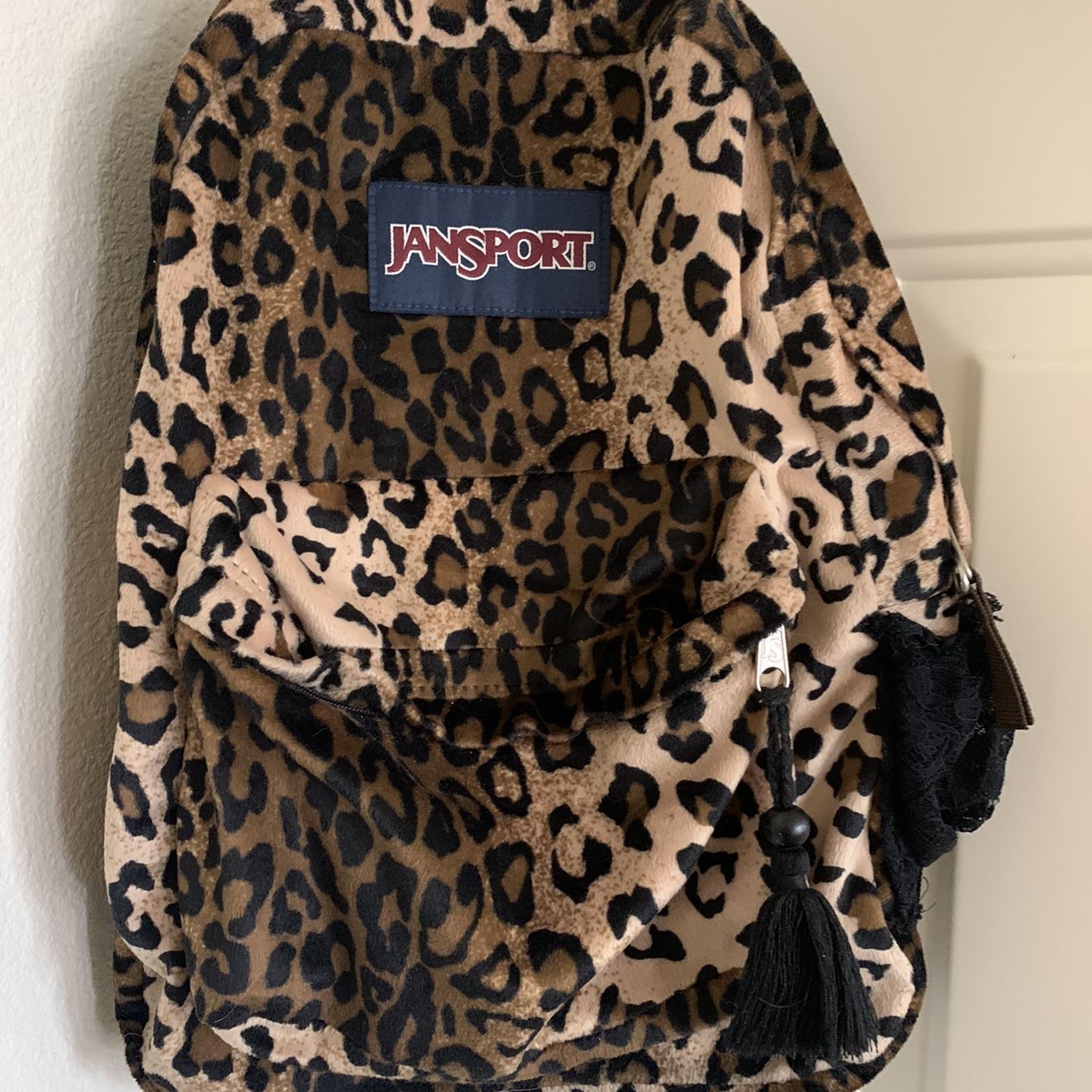 Jansport Small Backpack Leopard Print for Sale in Glendale, CA - OfferUp