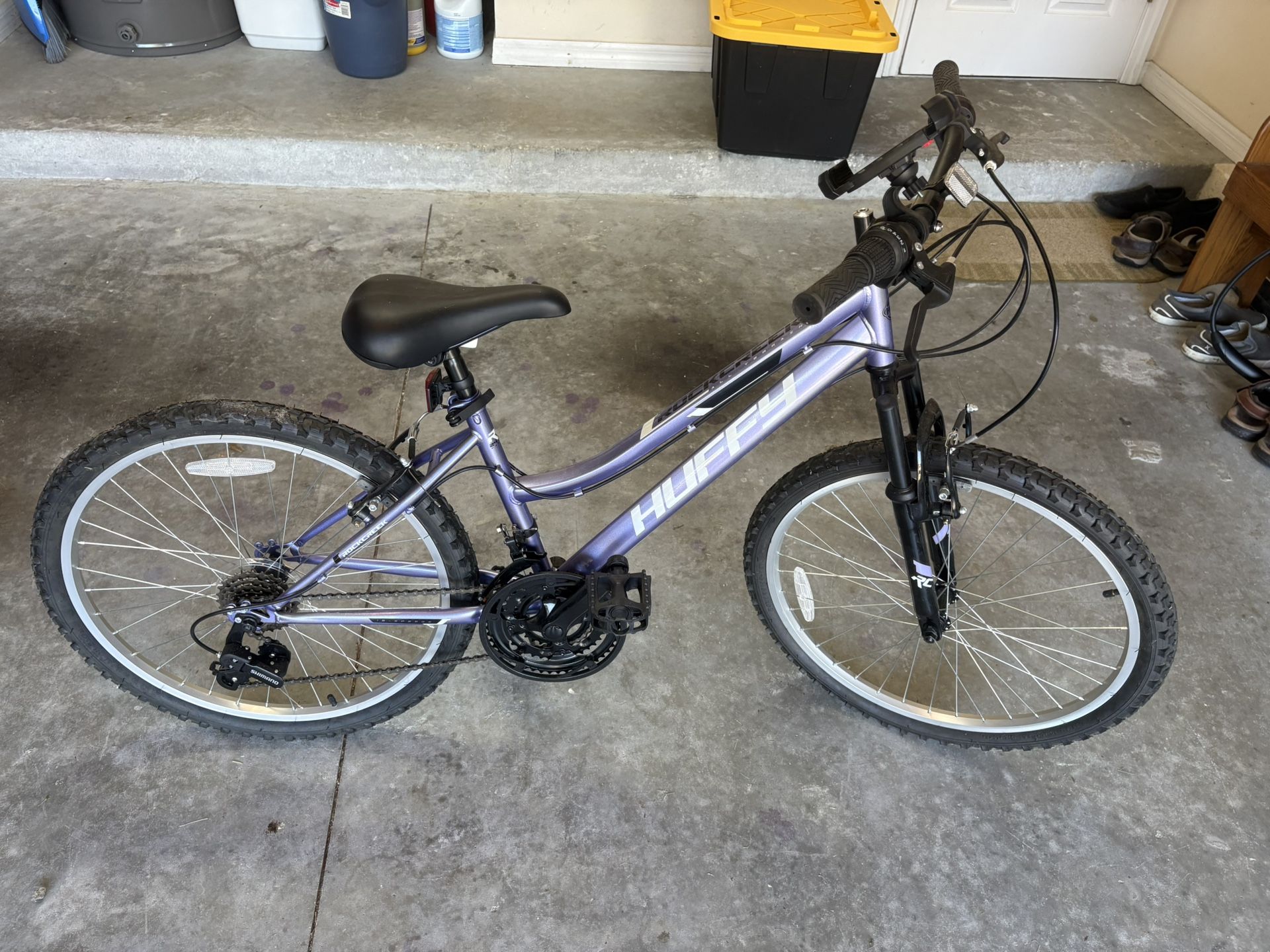 Woman’s Huffy 24 Inch 10 Speed Bike NEW