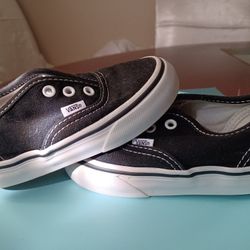 Vans for Boy Size 7.5...Like New 👍👍