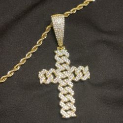 Chain Rope 24 Karat Plated With Cross