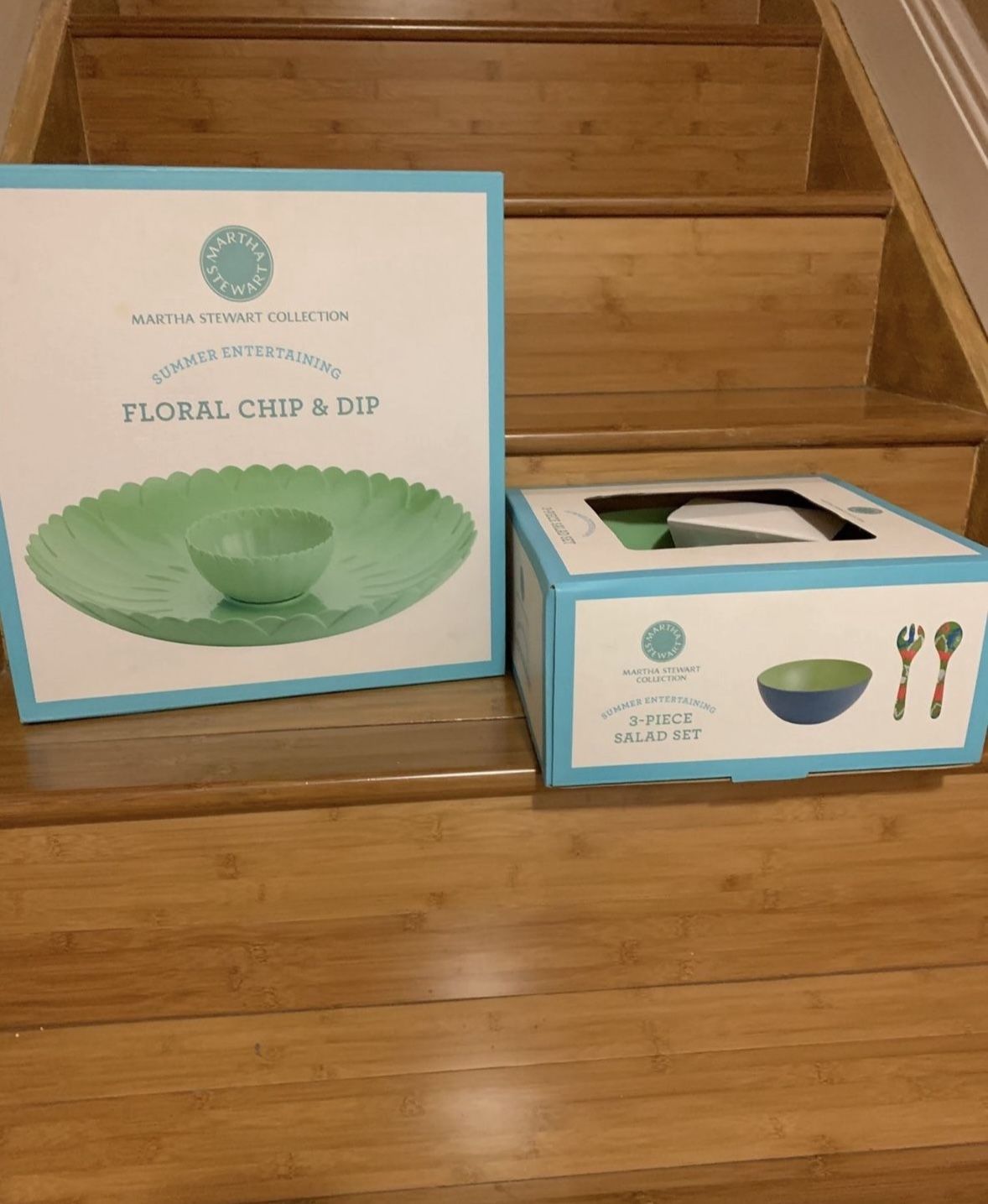 Salad Bowl Set And Chip And Dip All For $30 ,or $15 Each Set