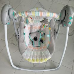Mesedora de Bebe $30