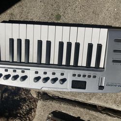 midi keyboard