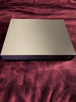 Rare !!! Xbox one x space grey edition