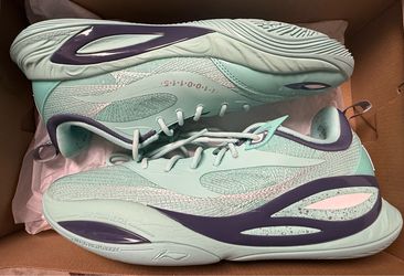Way of Wade D-Lo 2 size 11 “Energy Surge”