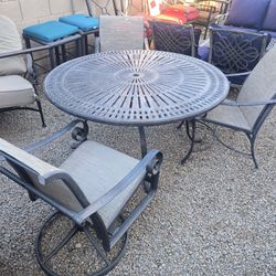 $300  BEAUTIFUL BIG TROPITONE TABLE And 3 Chairs GREAT QUALITY 
