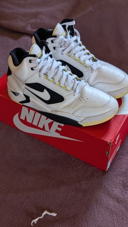 Nike Air Lfight Lite Mid size 10.5