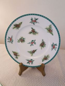 "Mikasa" Christmas Wish Plates (2)