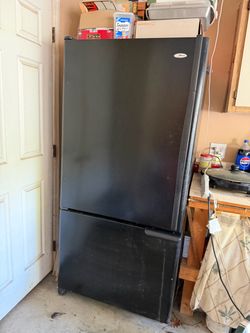 Amana Refrigerator