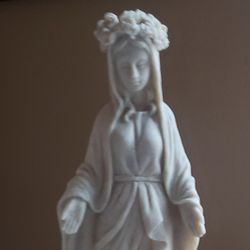 16" Inches Virgin Mary Statue 