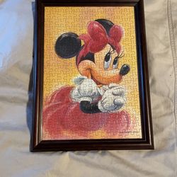 Minnie Mouse Puzzle Portrait With Frame 