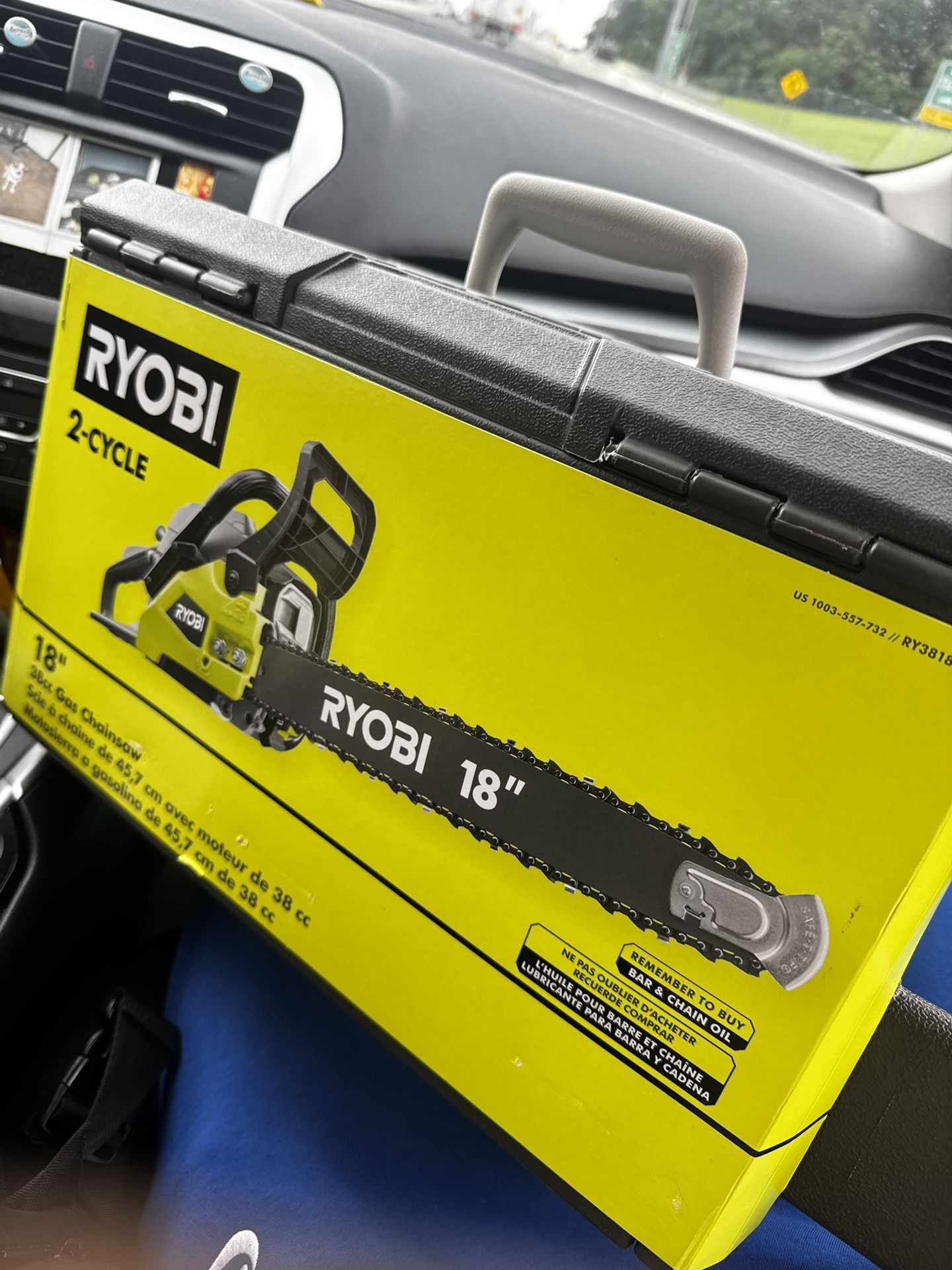 BRAND NEW RYOBI 18” chainsaw
