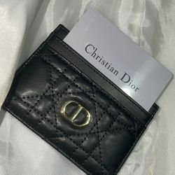 CARD HOLDER