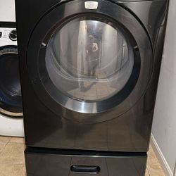 Very nice Frigidaire dryer everything work good only $235