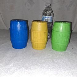 3 Vintage 1989 & 2003 Barrel Of Monkeys Games All For 1 Price (Has A Total Of 40 Monkeys All Together)