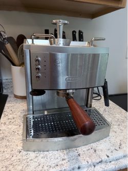 De’Longhi – Espresso Machine